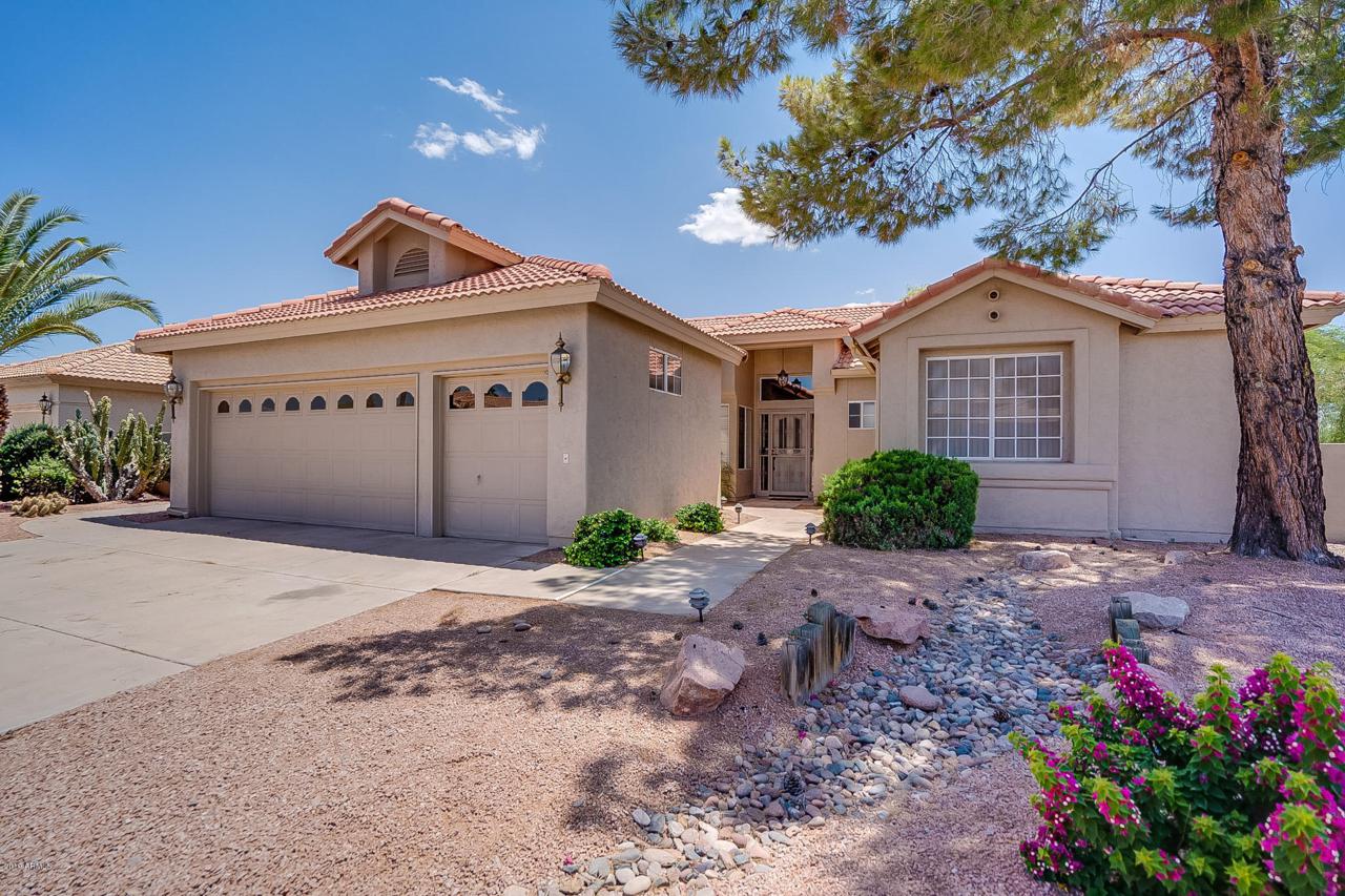 10423 Elmhurst Drive - Photo 1