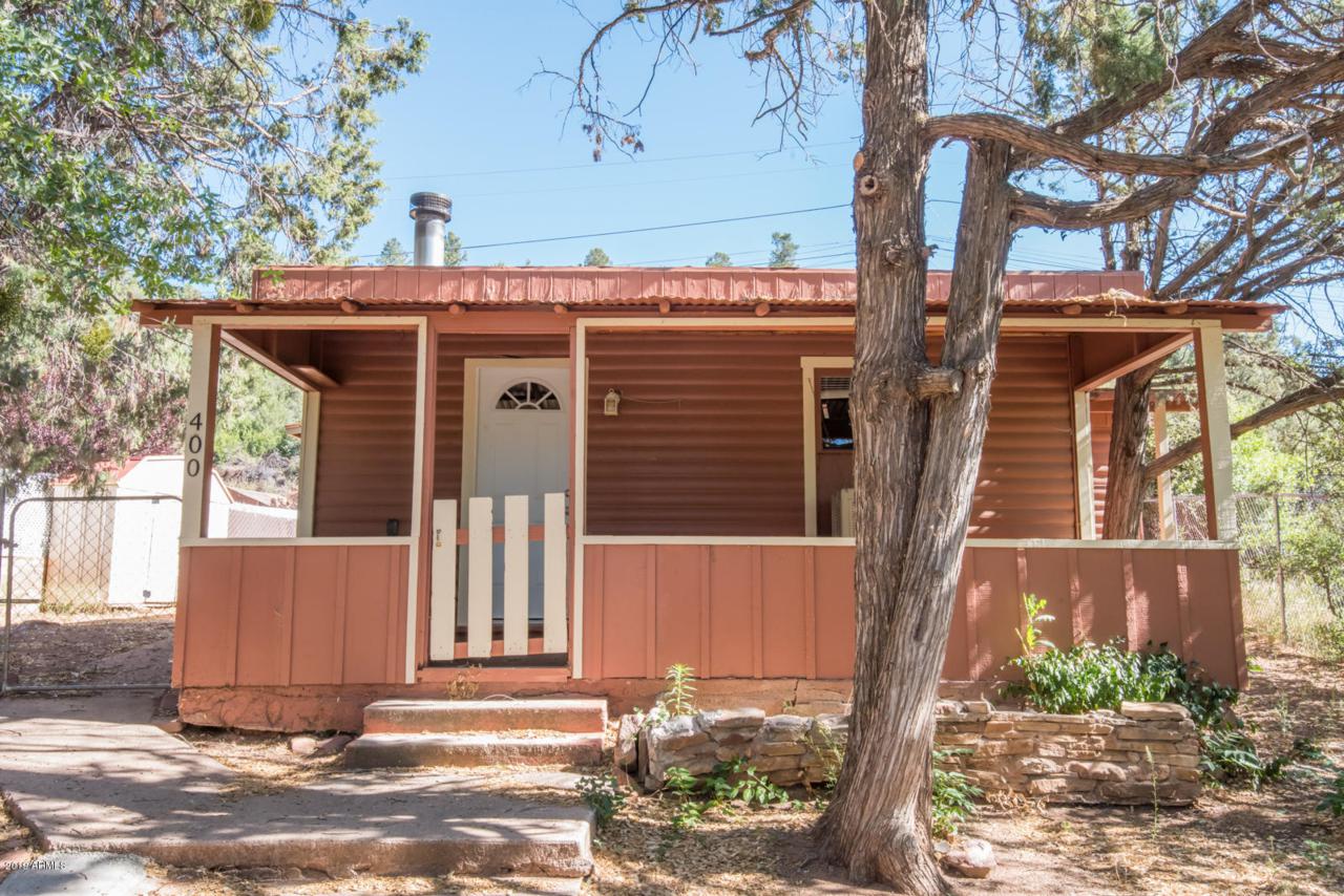 400 Frontier Street - Photo 1