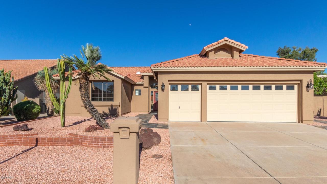 25601 Nottingham Drive - Photo 1