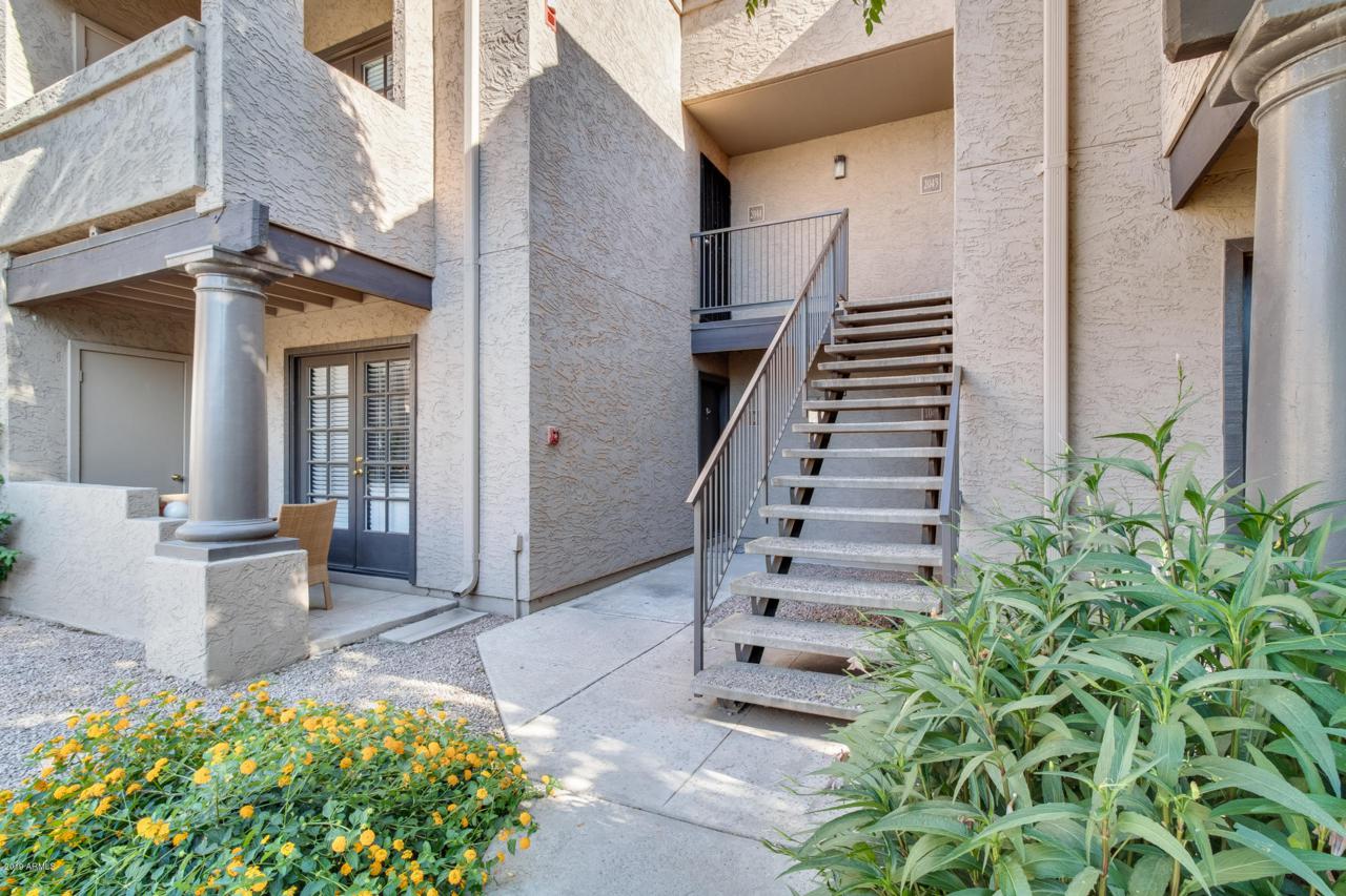 5995 78TH Street - Photo 1