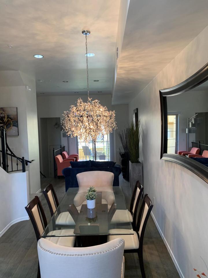 421 6TH Street - Photo 1