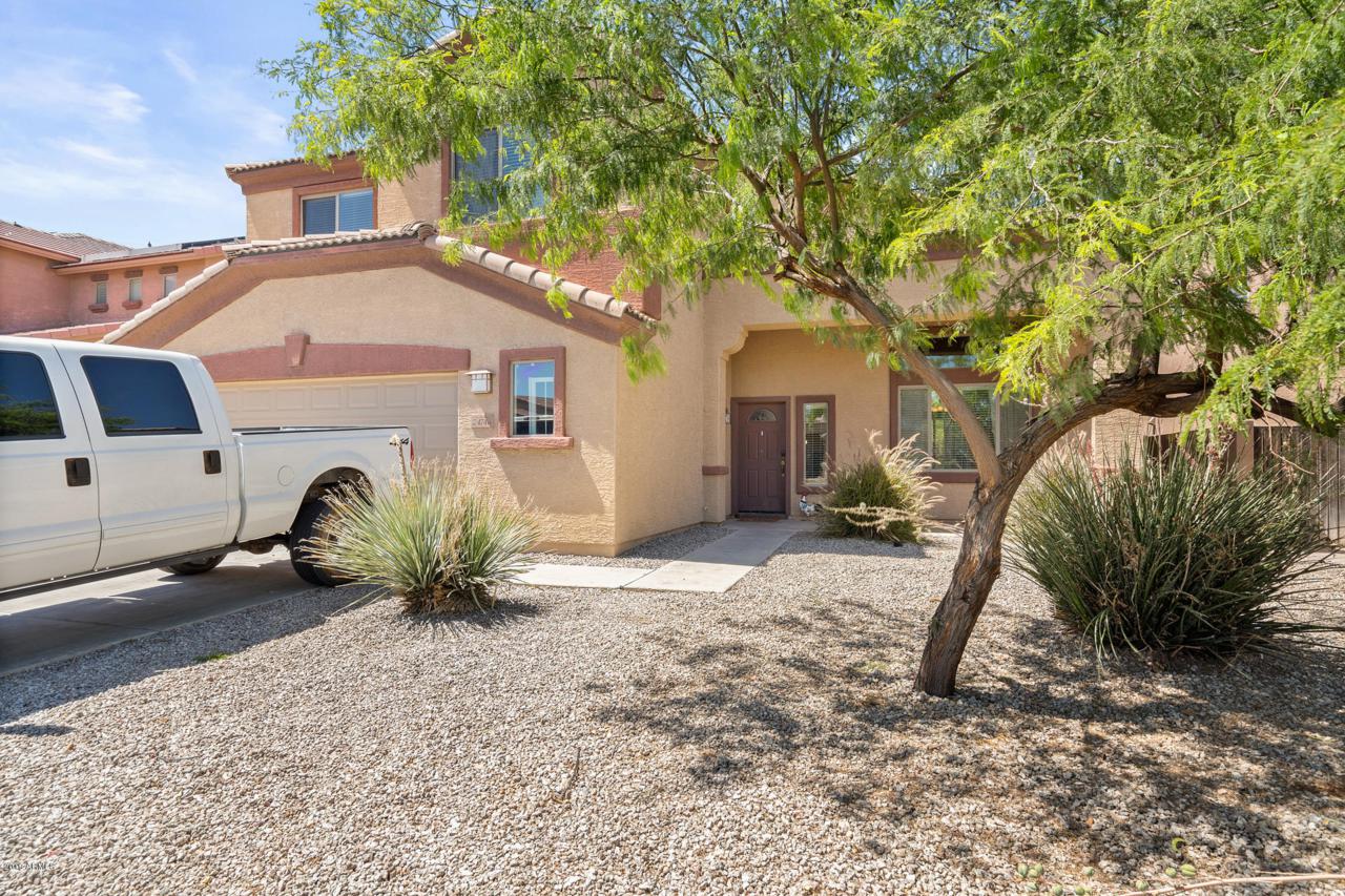 24746 Jones Avenue - Photo 1