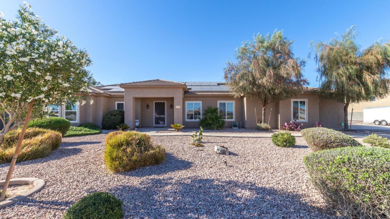 20412 Hess Avenue - Photo 1