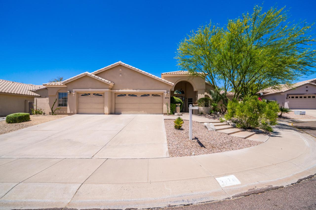 3070 Dry Creek Road - Photo 1