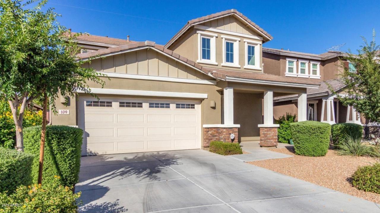 109 Alberta Circle - Photo 1