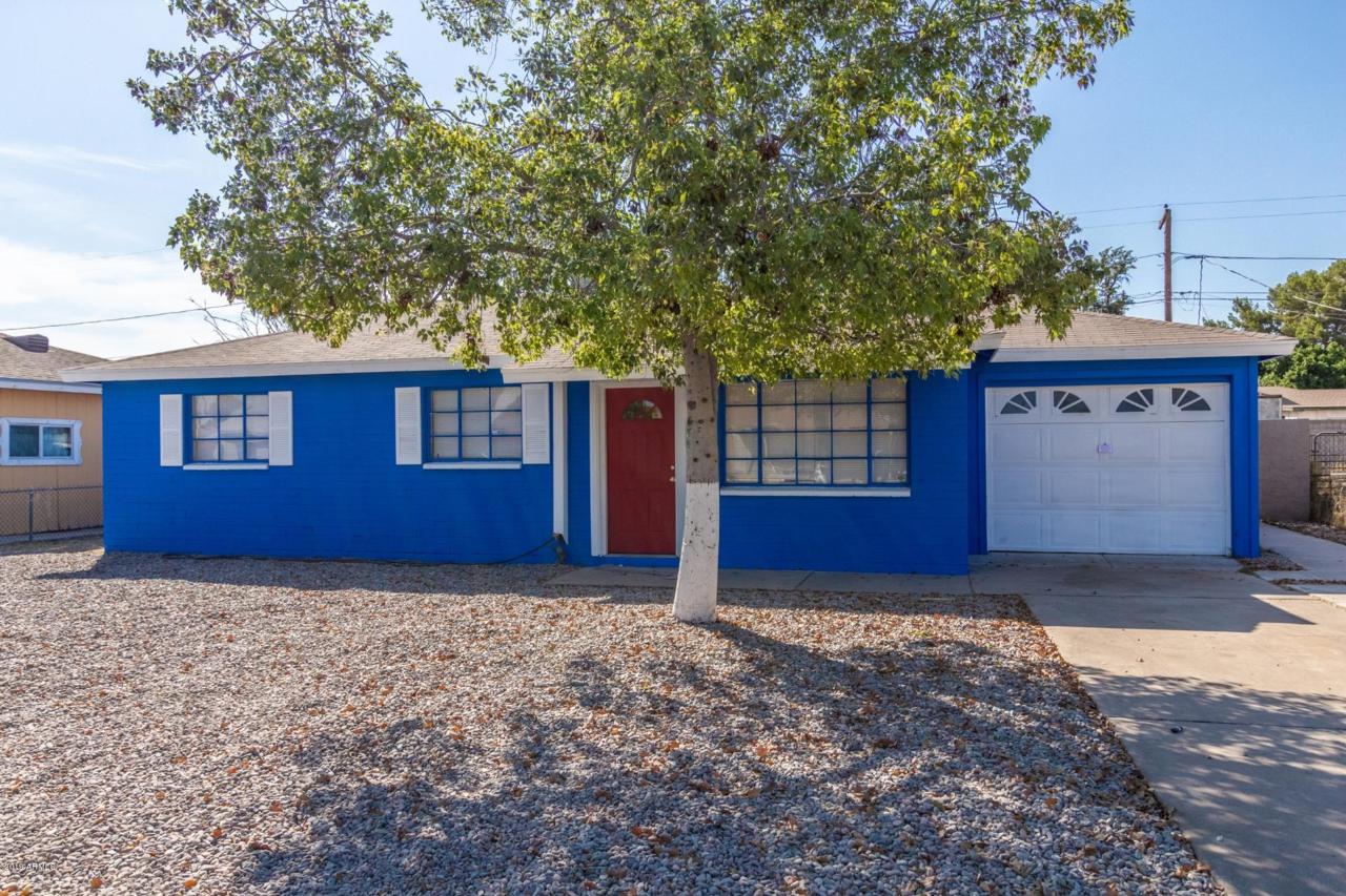 4532 Whitton Avenue - Photo 1