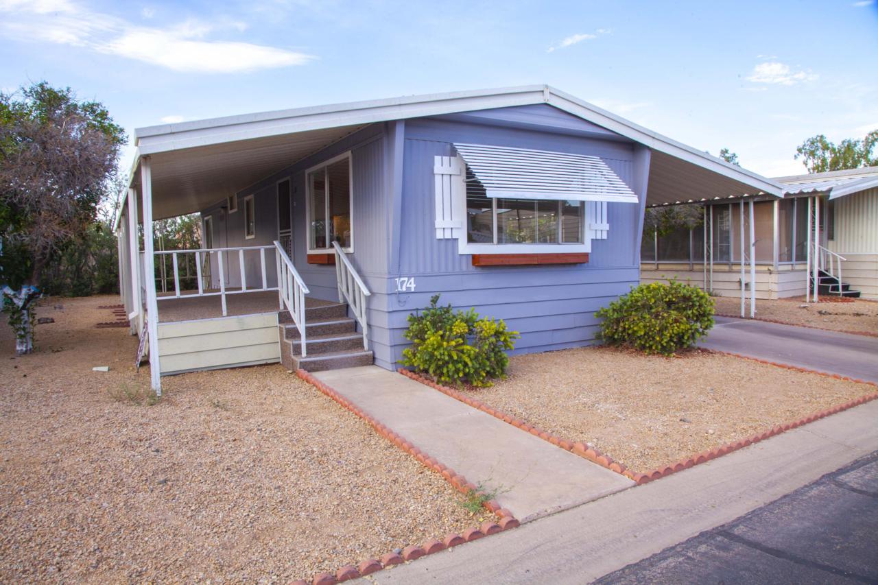 10960 67TH Avenue - Photo 1