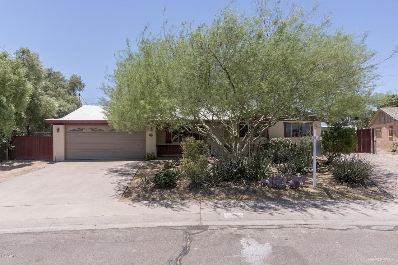 7 Papago Drive - Photo 1