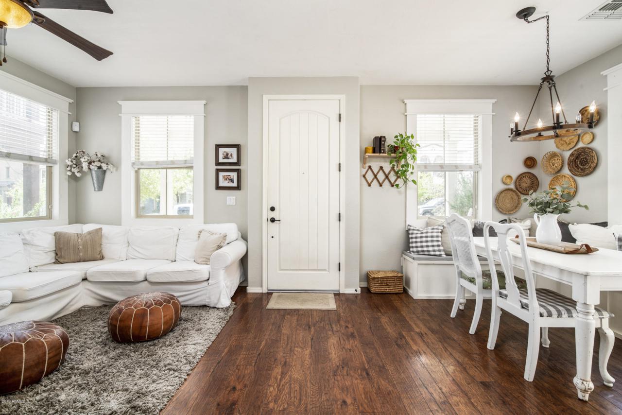 2959 Evergreen Street - Photo 1