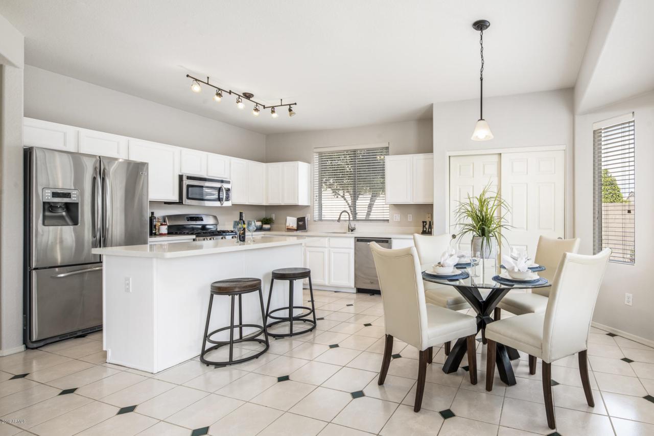 1150 Geronimo Place - Photo 1