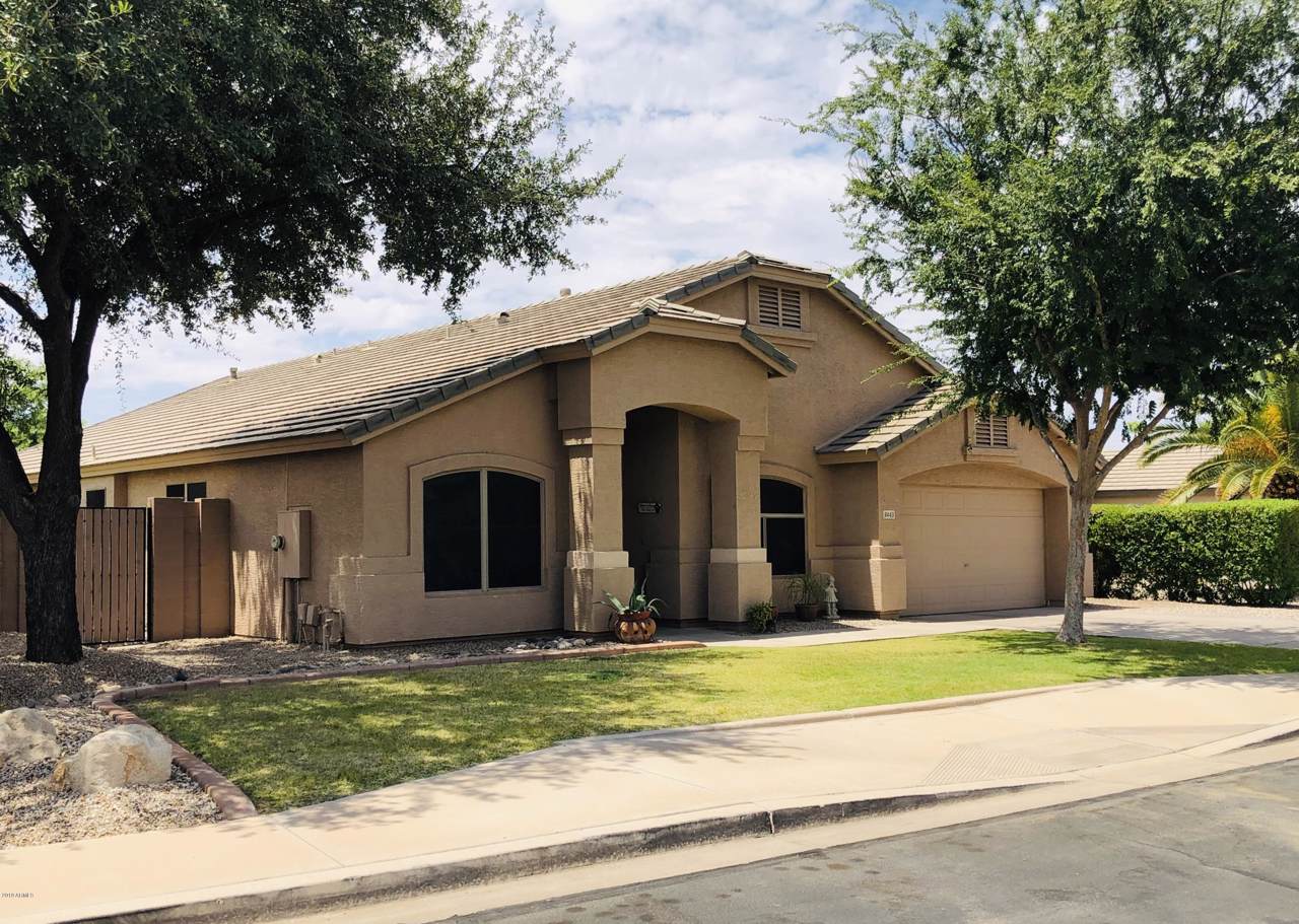 9443 Onza Avenue - Photo 1