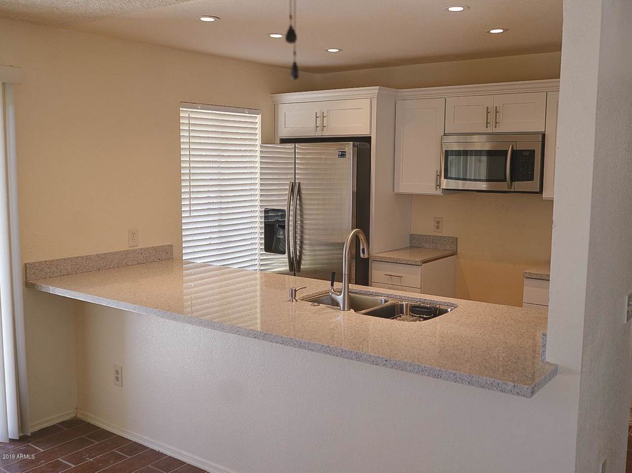 3329 Ross Avenue - Photo 1