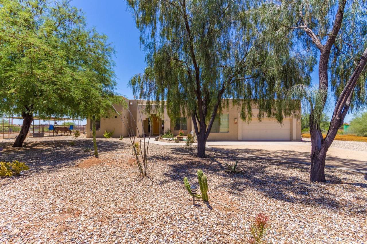 821 Desert Ranch Road - Photo 1
