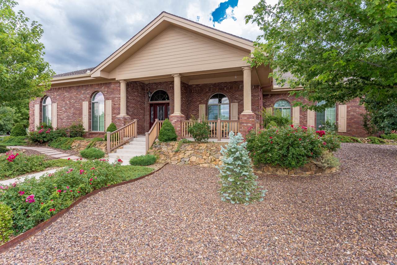 1575 Commonwealth Street - Photo 1
