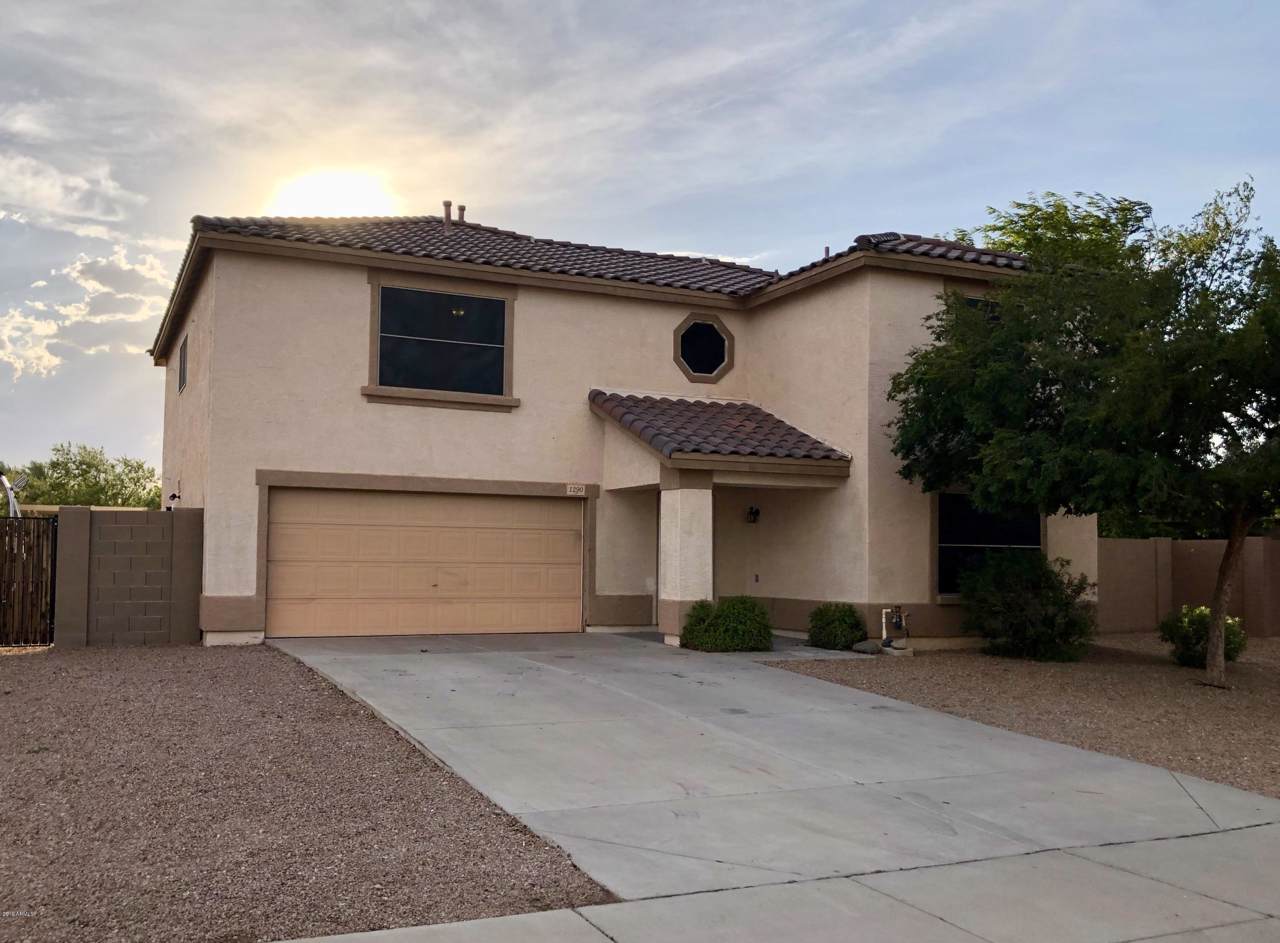 1290 Eucalyptus Place - Photo 1