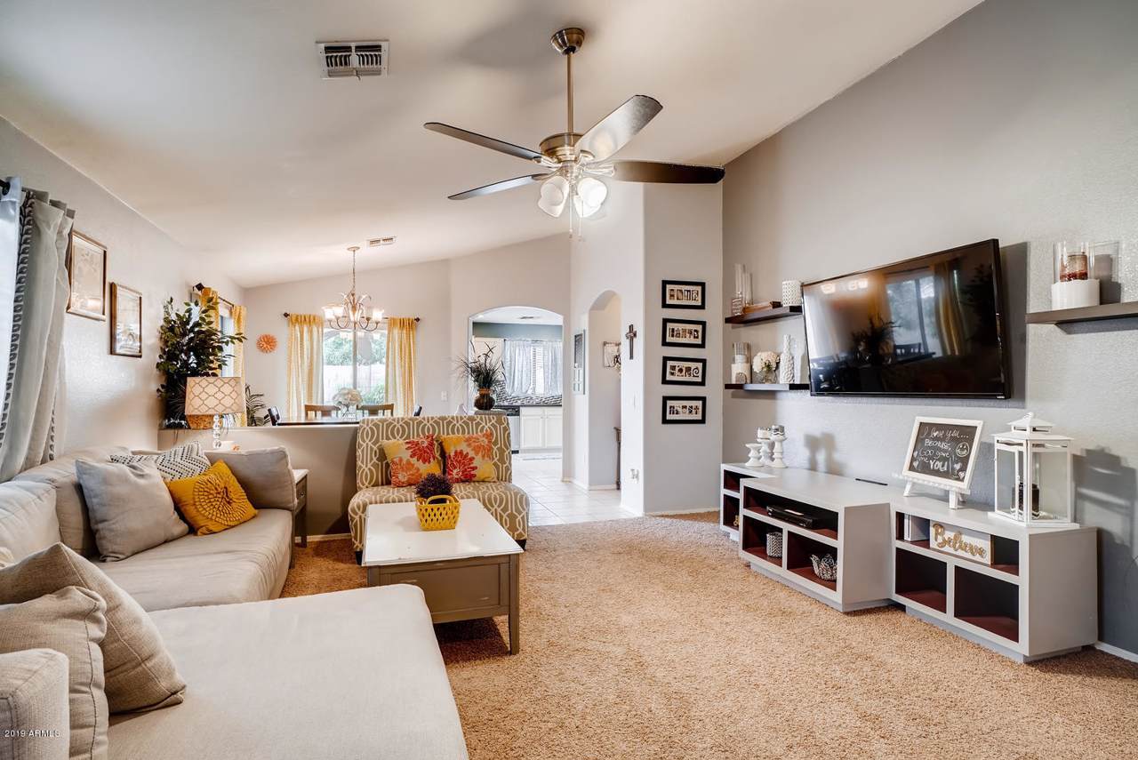 12522 Buchanan Street - Photo 1