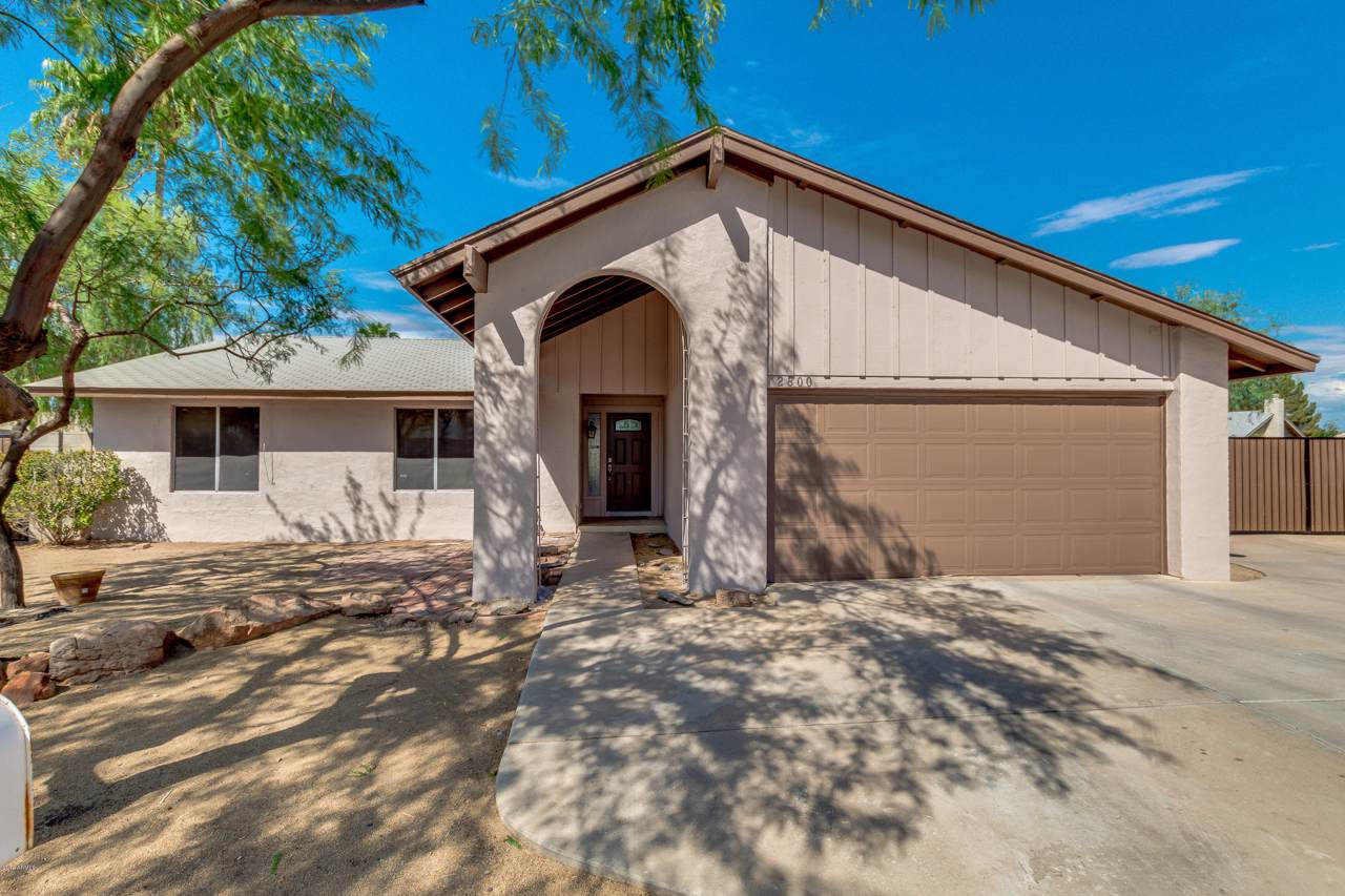 2800 Newton Court - Photo 1
