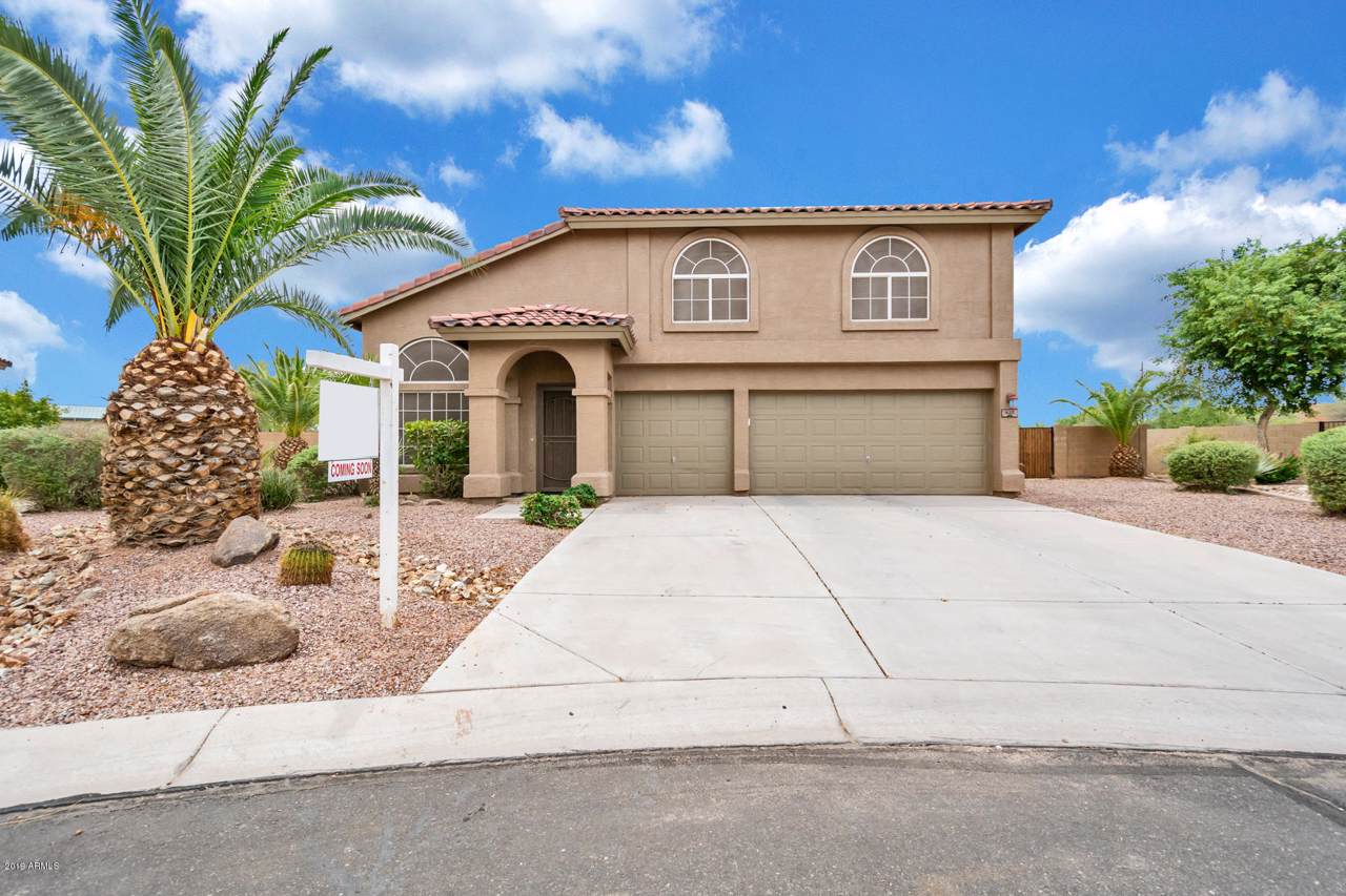 427 Mayfield Drive - Photo 1