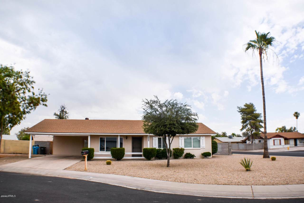 7530 Roma Avenue - Photo 1