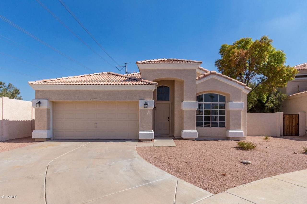 6572 Ivanhoe Court - Photo 1