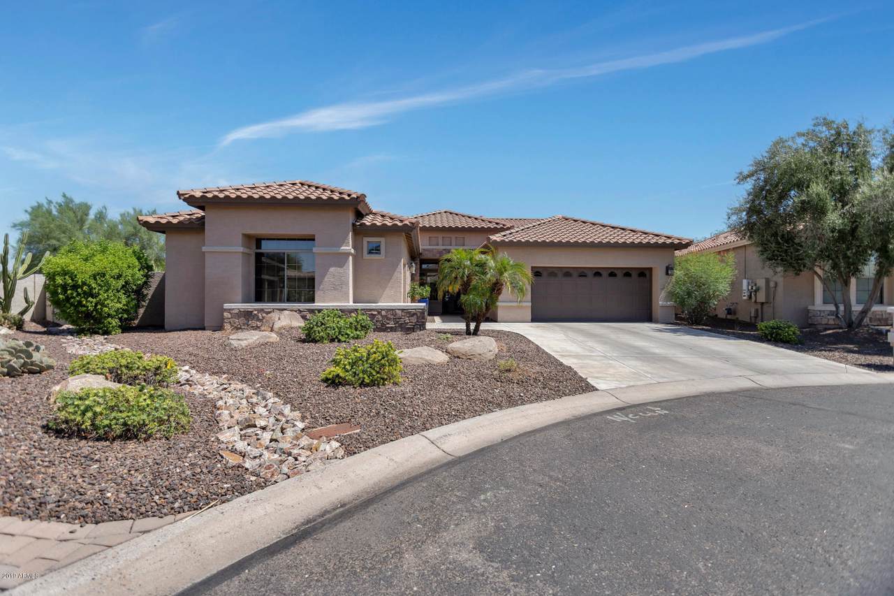 16268 Earll Drive - Photo 1