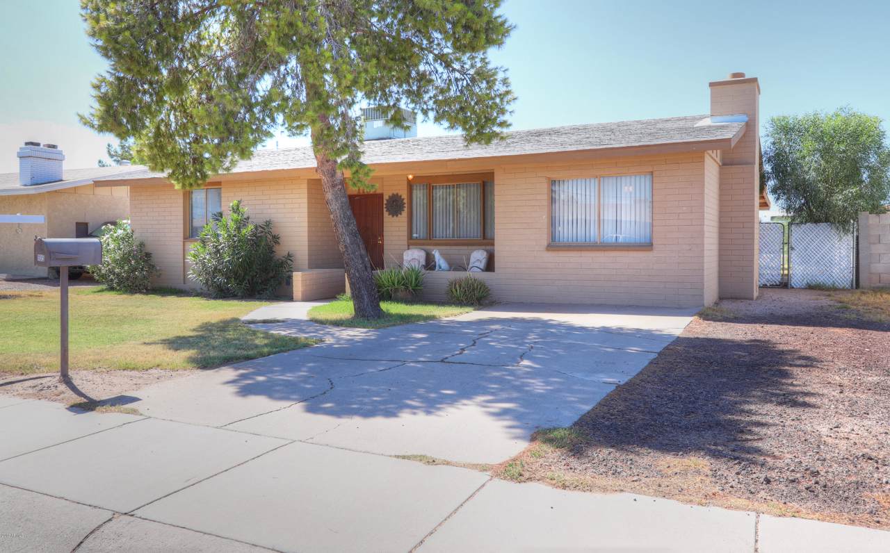 1105 Bisnaga Street - Photo 1
