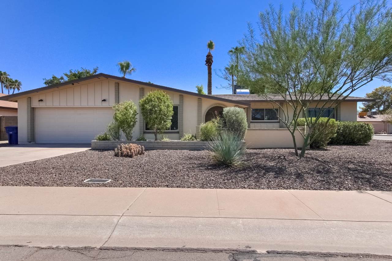 1881 Julie Drive - Photo 1