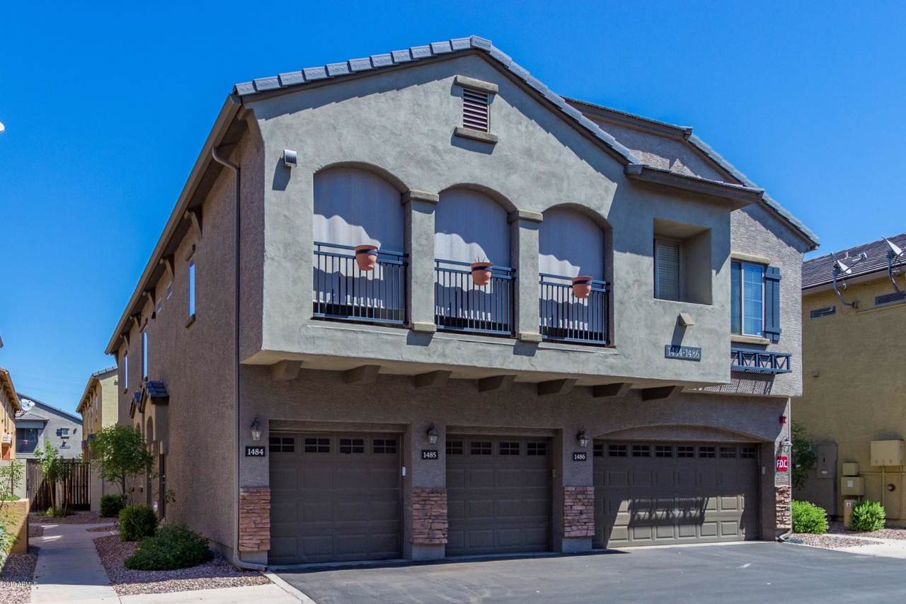 2402 5th Street - Photo 1
