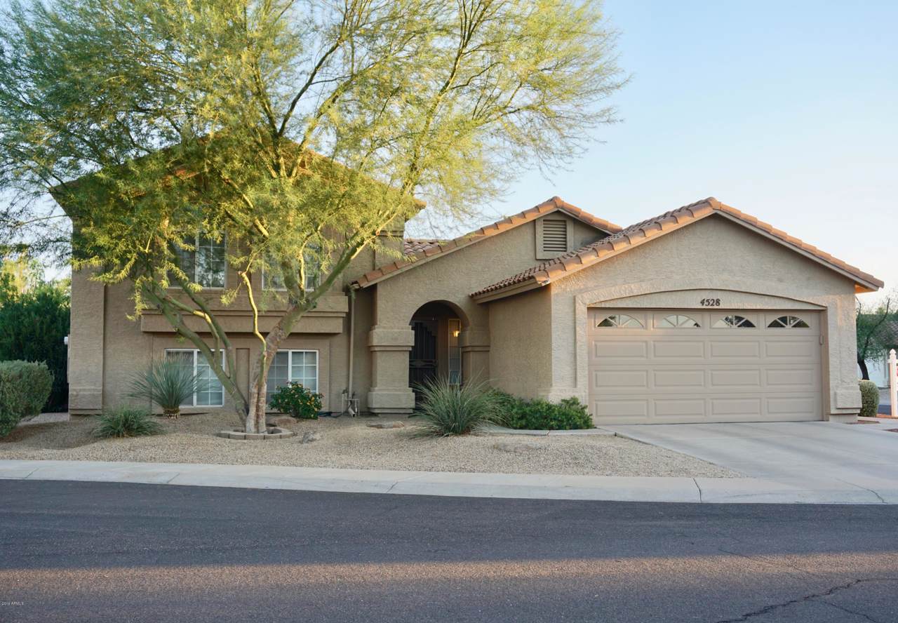 4528 Kiva Court - Photo 1