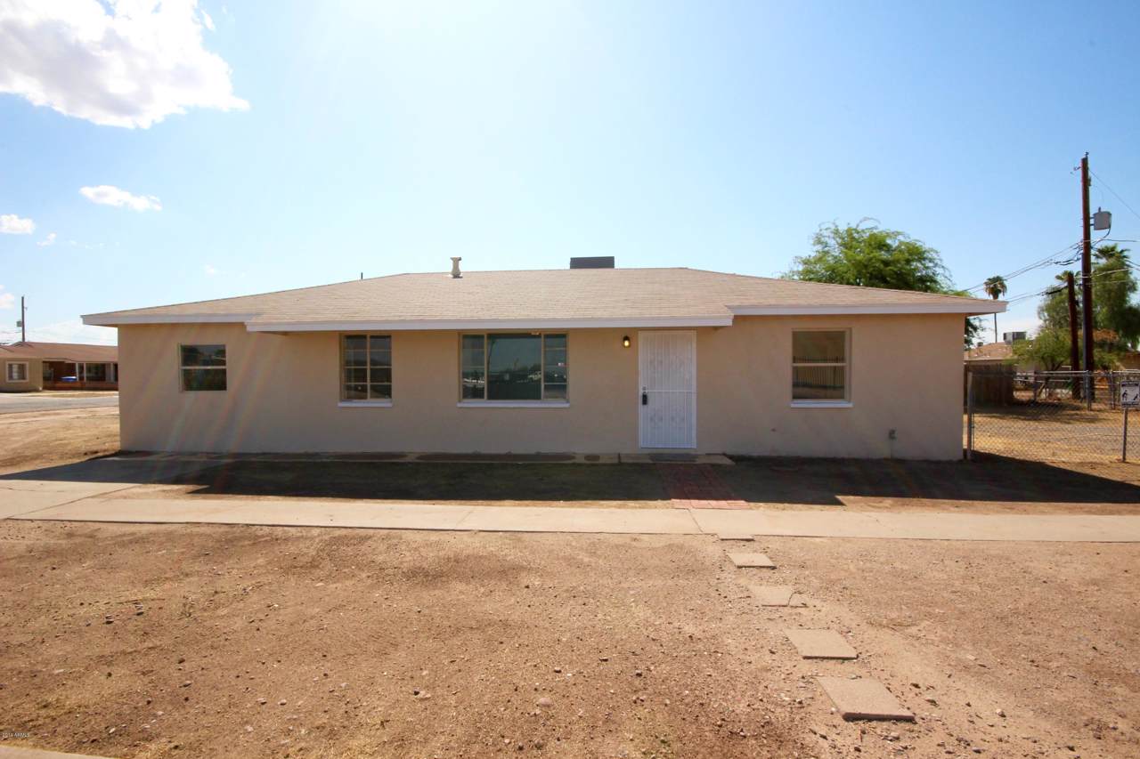 2162 Parkway Drive - Photo 1
