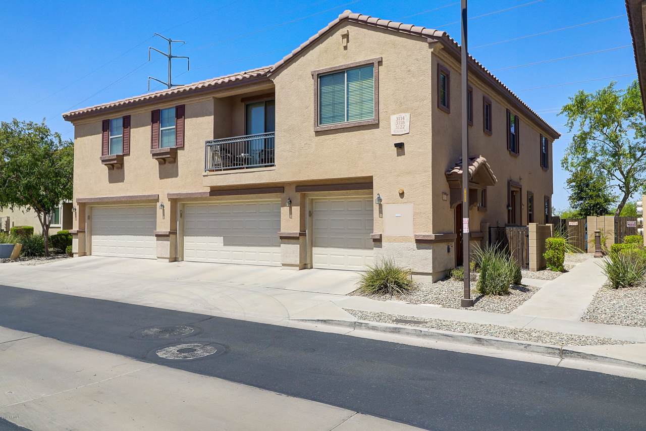 3122 Darrow Street - Photo 1