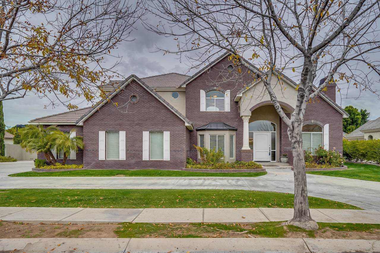 2458 Melrose Street - Photo 1