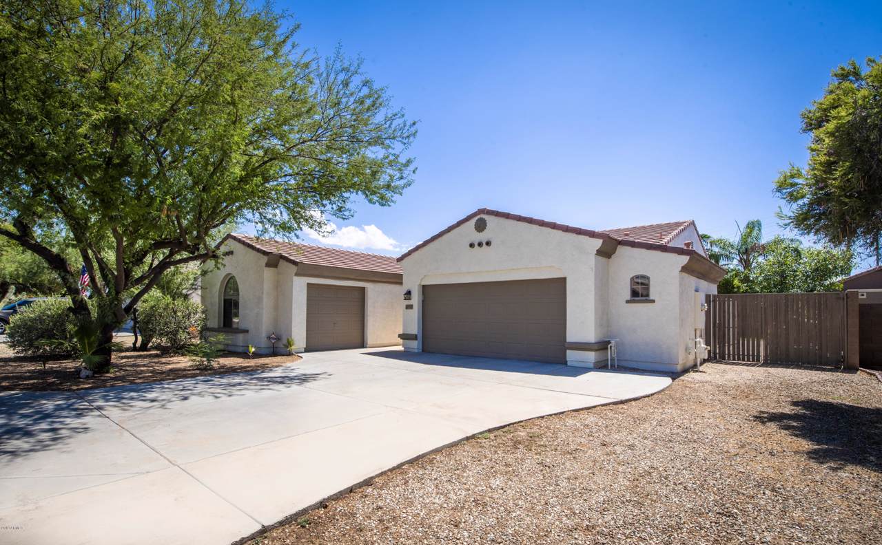 10119 Posada Avenue - Photo 1