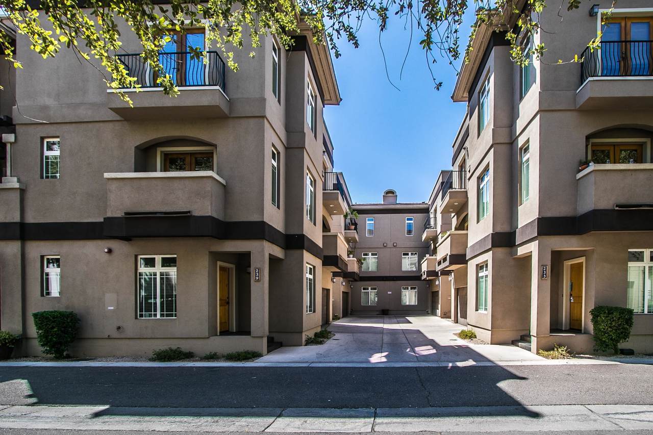 239 Portland Street - Photo 1