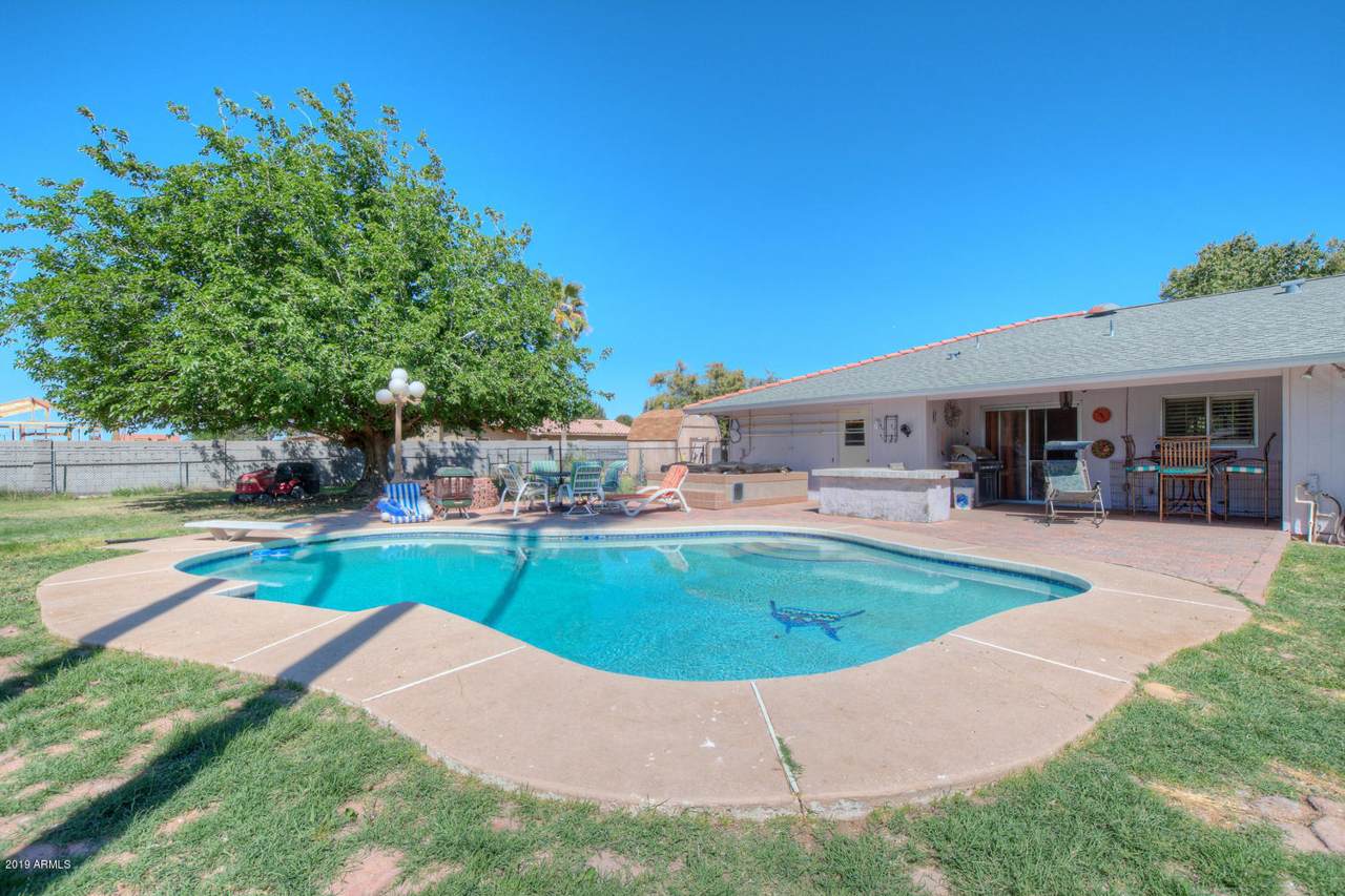 11401 Winslow Avenue - Photo 1