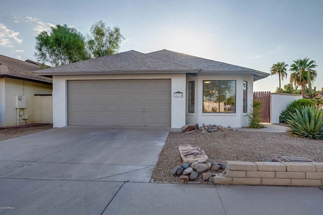 18214 18TH Street - Photo 1