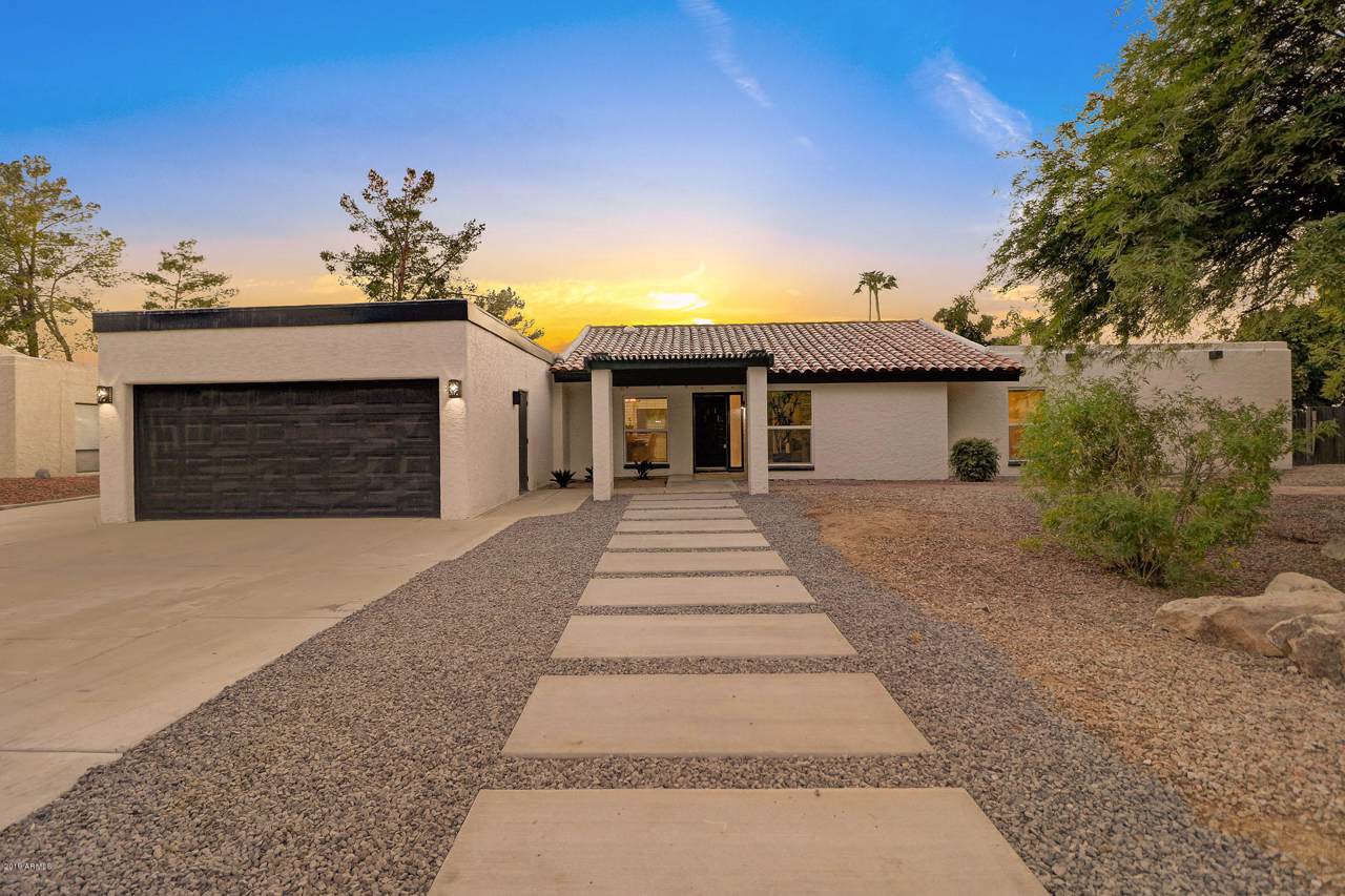 14852 Moon Valley Drive - Photo 1