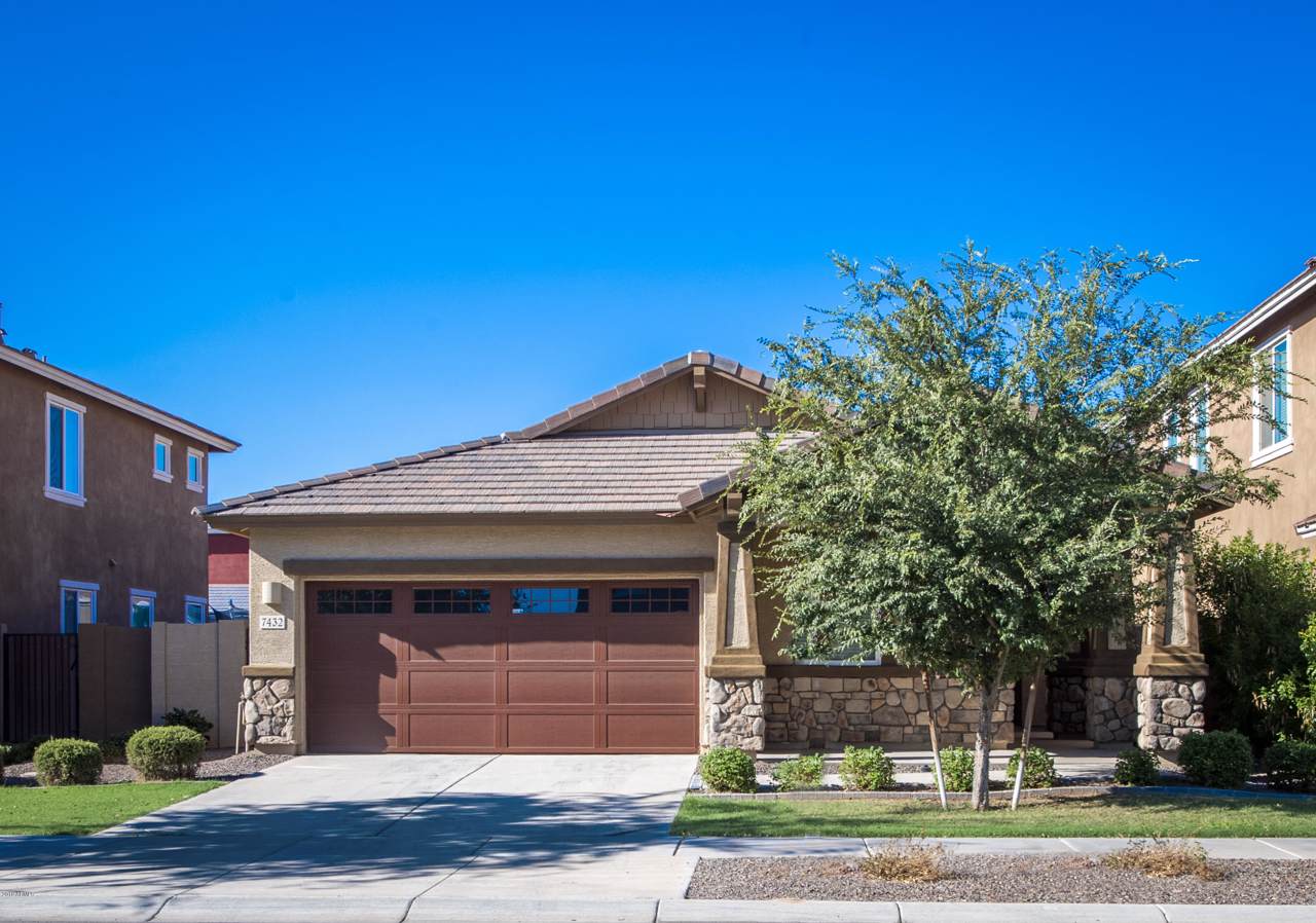 7432 Onza Avenue - Photo 1