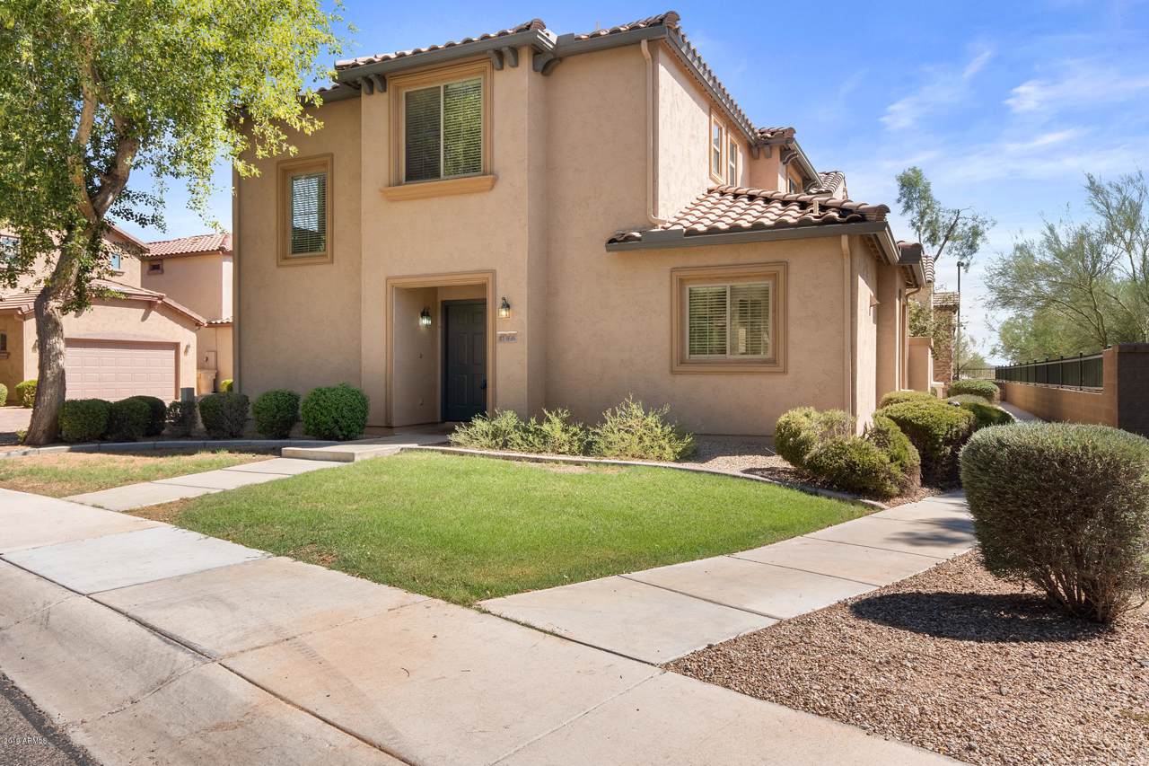 41366 Miles Court - Photo 1
