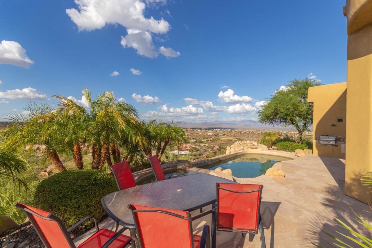 15114 Sundown Drive - Photo 1