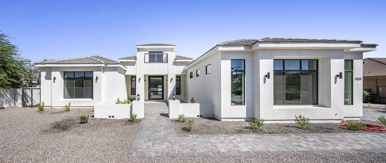 904 Valencia Drive - Photo 1