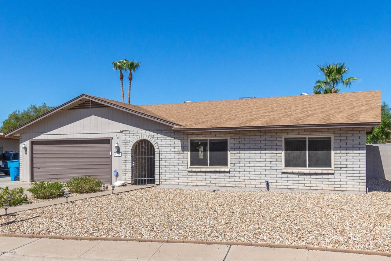 4726 Grandview Road - Photo 1