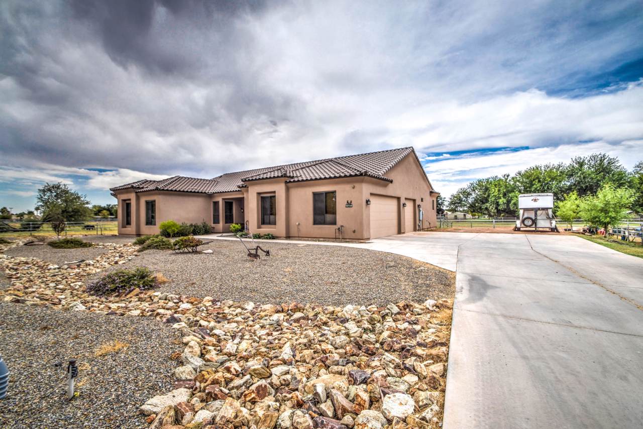 13739 Pony Lane - Photo 1