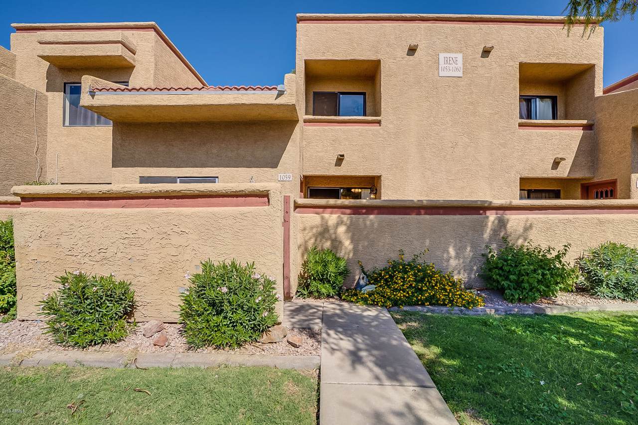 850 River Drive - Photo 1