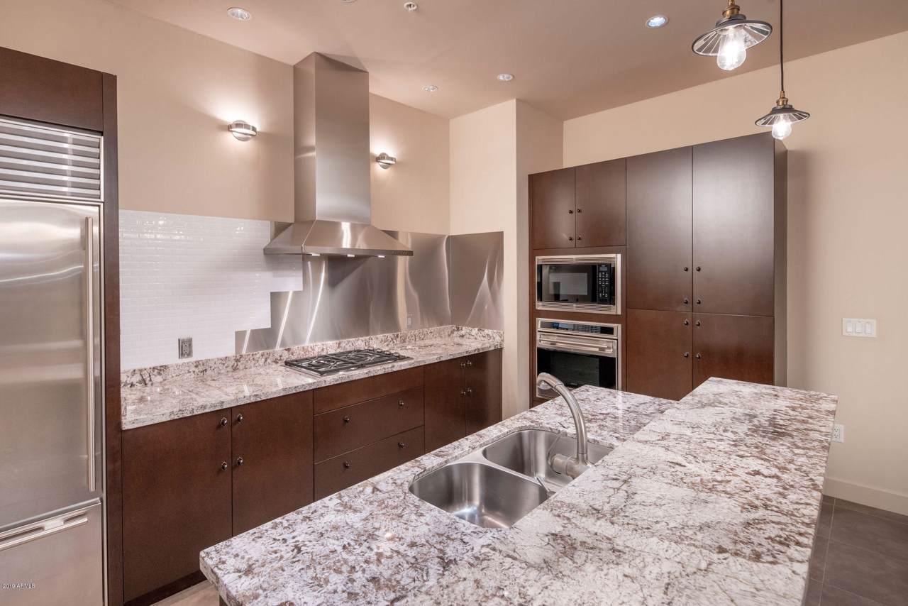 15215 Kierland Boulevard - Photo 1