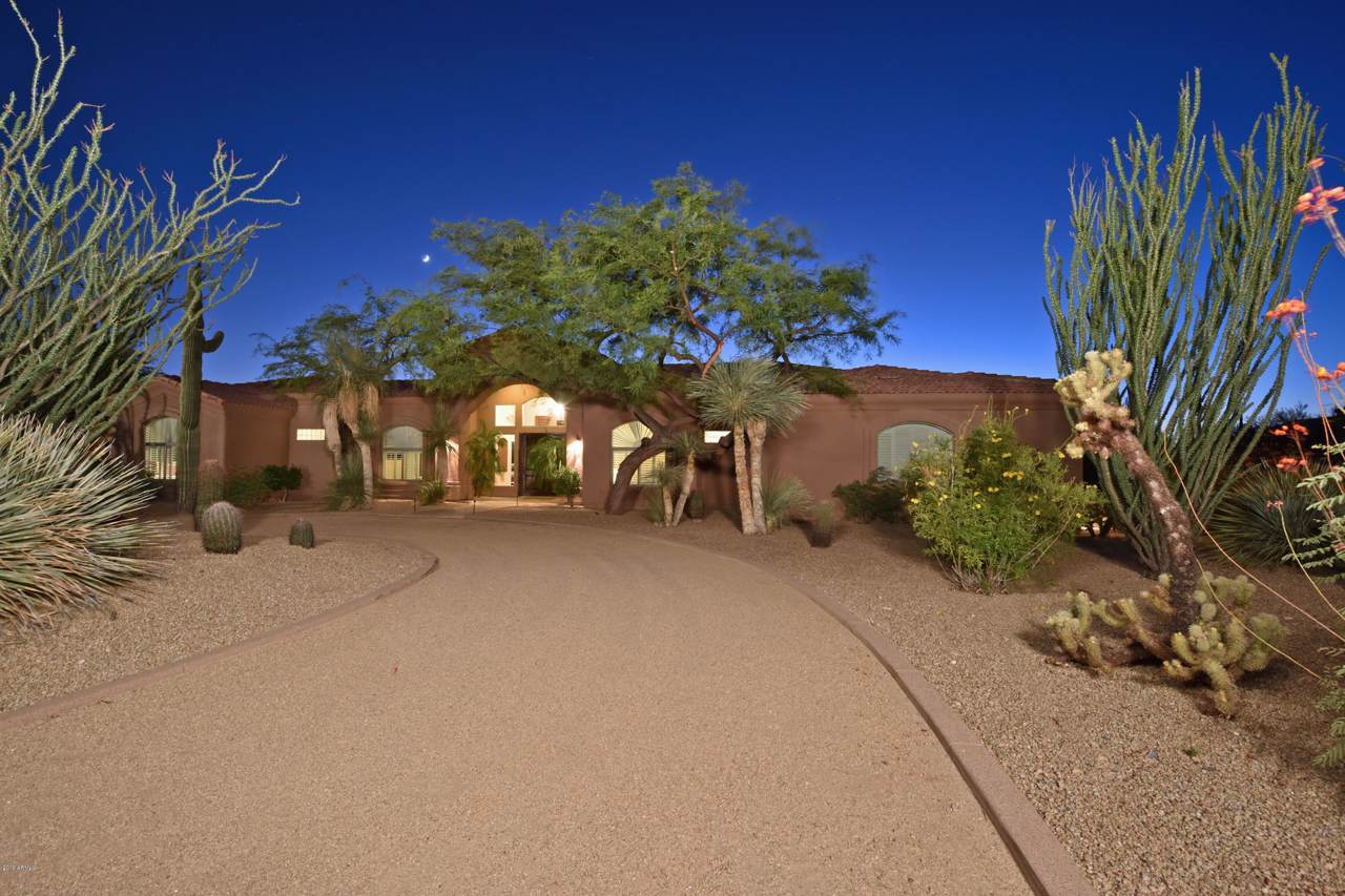 9112 Foothills Drive - Photo 1
