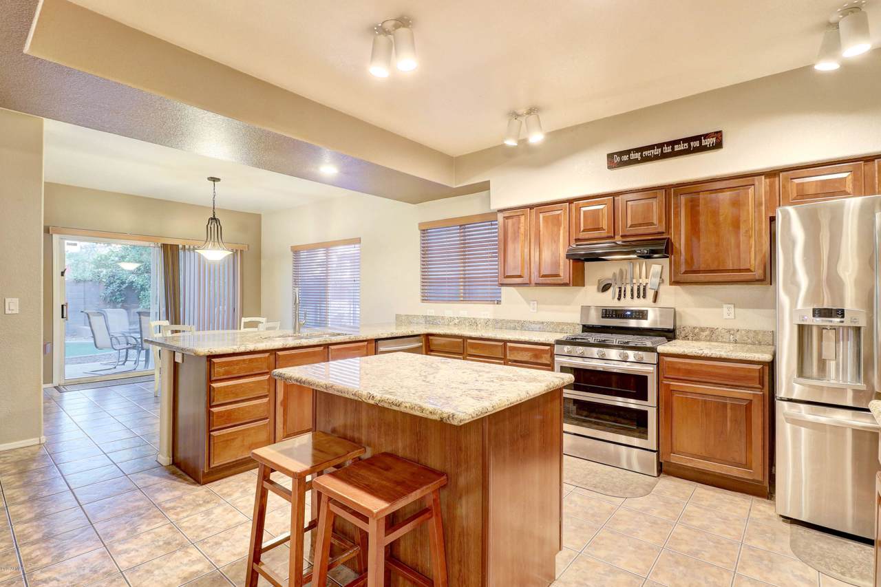 453 Baylor Lane - Photo 1