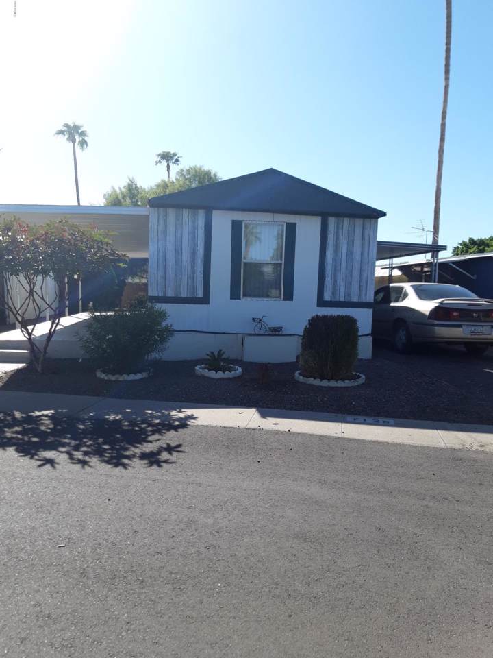 5201 Camelback Road - Photo 1
