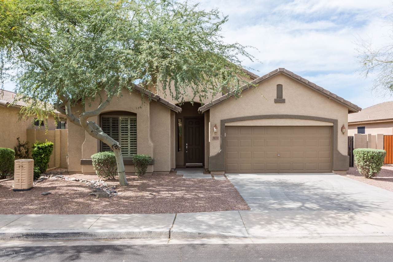 3613 Meadowview Drive - Photo 1