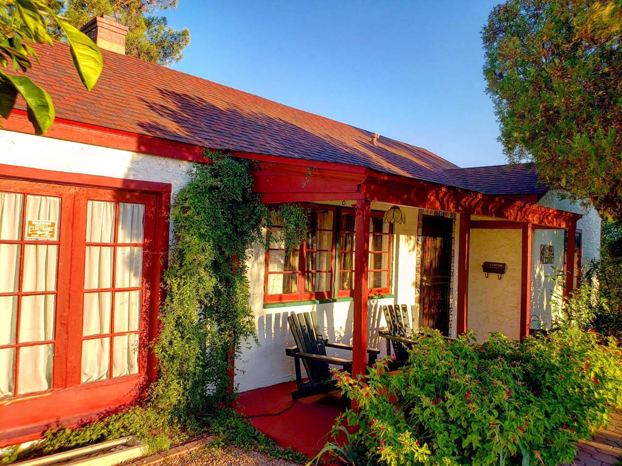 1705 Laurel Avenue - Photo 1